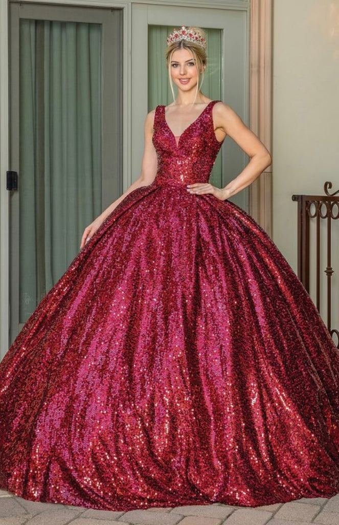 Quinceanera, quinceañera, sweet 16, engagement ball gown dresses