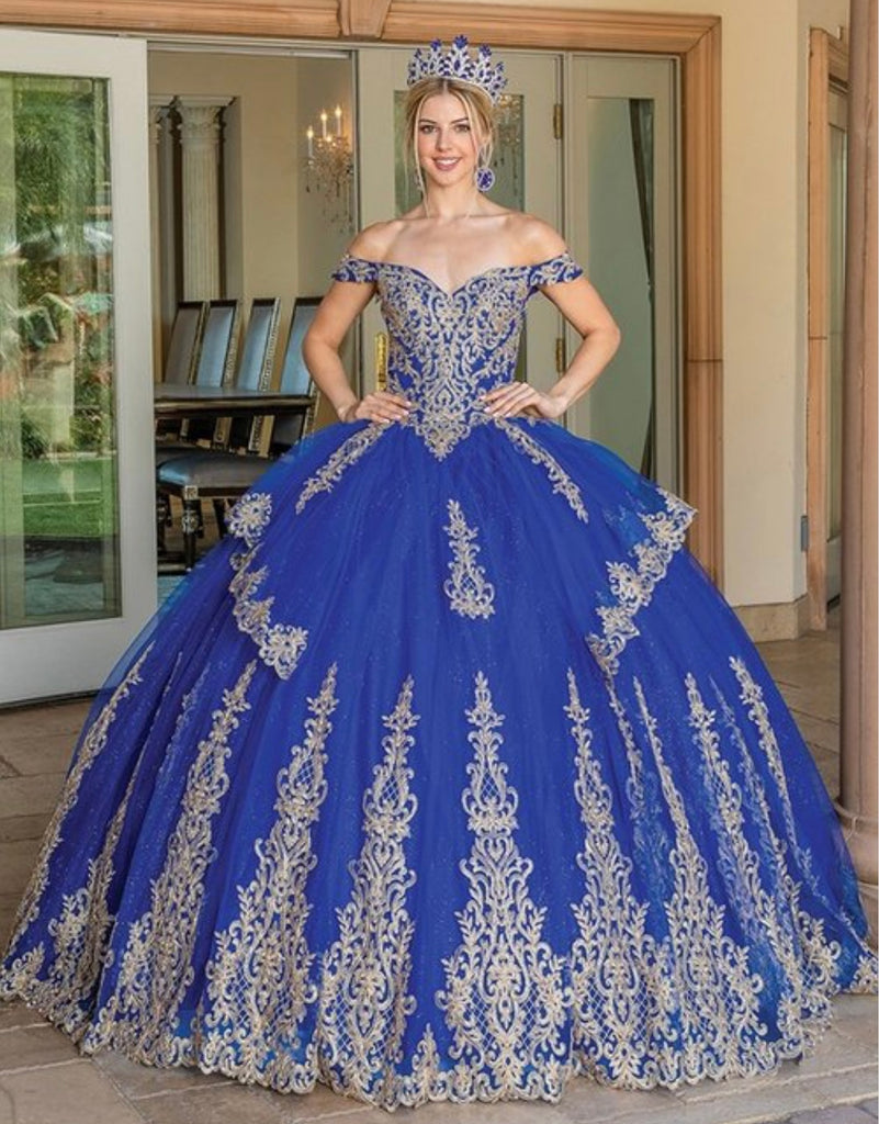 Quinceanera, quinceañera, sweet 16, engagement ball gown dresses