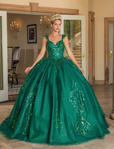 Quinceanera, quinceañera, sweet 16, engagement ball gown dresses