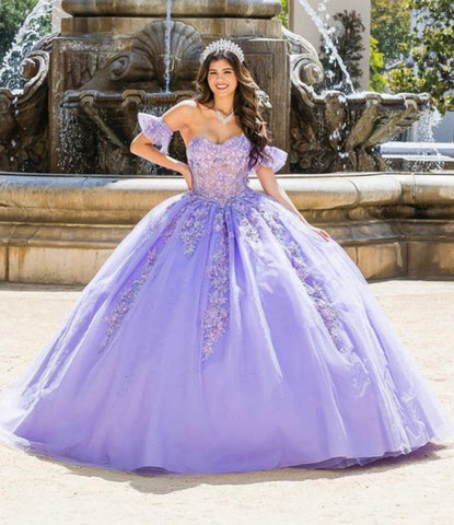 Quinceanera, quinceañera, sweet 16, engagement ball gown dresses