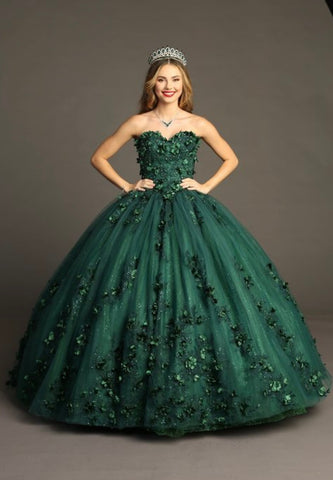 Quinceanera, quinceañera, sweet 16, engagement ball gown dresses