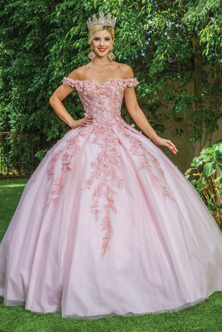 Quinceanera, quinceañera, sweet 16, engagement ball gown dresses
