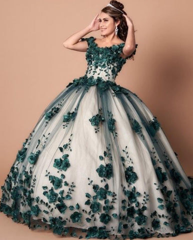 Quinceanera, quinceañera, sweet 16, engagement ball gown dresses