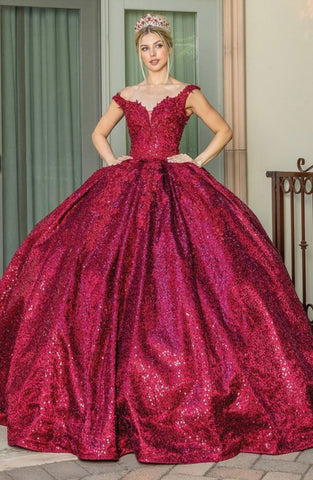 Quinceanera, quinceañera, sweet 16, engagement ball gown dresses