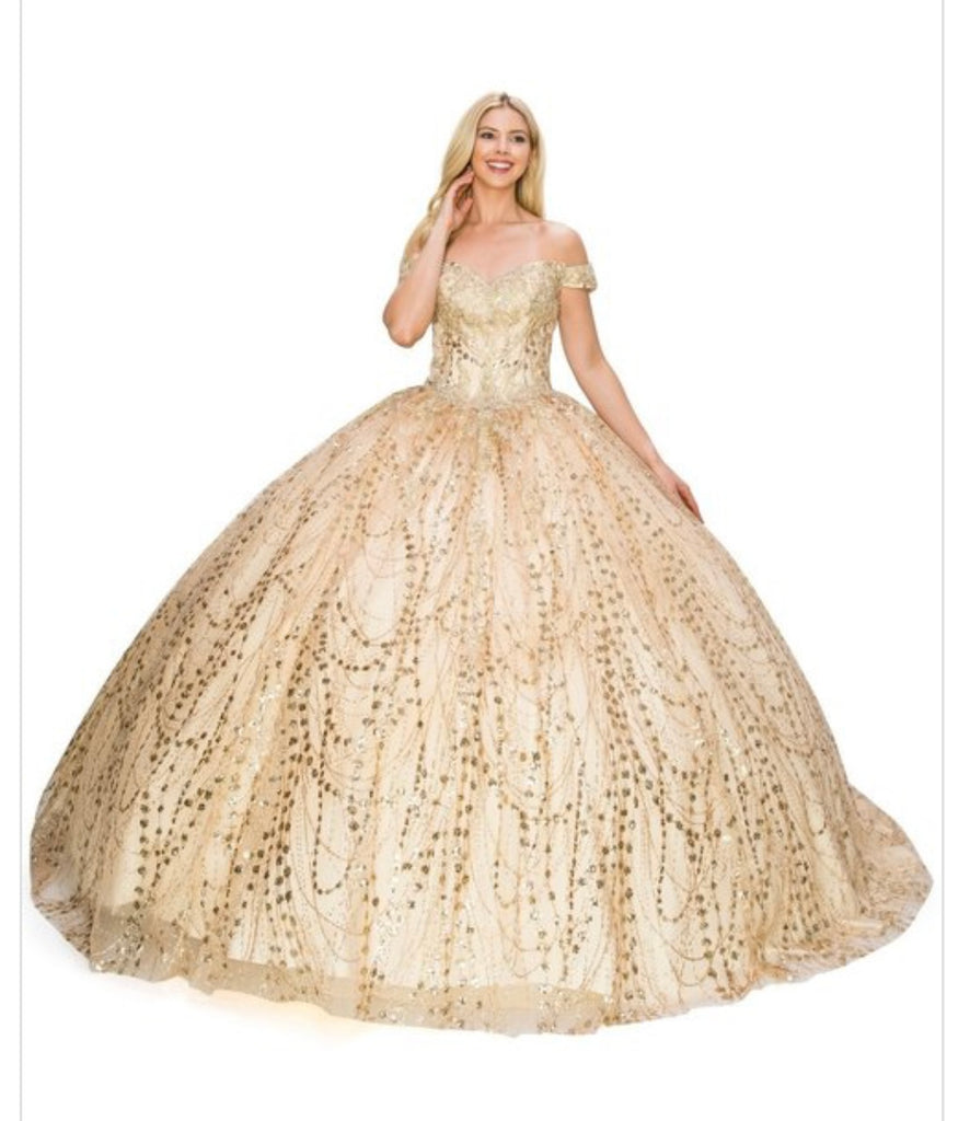 Quinceanera, quinceañera, sweet 16, engagement ball gown dresses