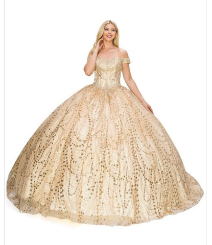 Quinceanera, quinceañera, sweet 16, engagement ball gown dresses
