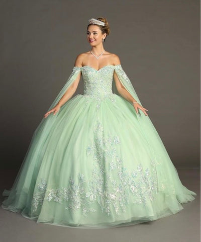 Quinceanera, quinceañera, sweet 16, engagement ball gown dresses