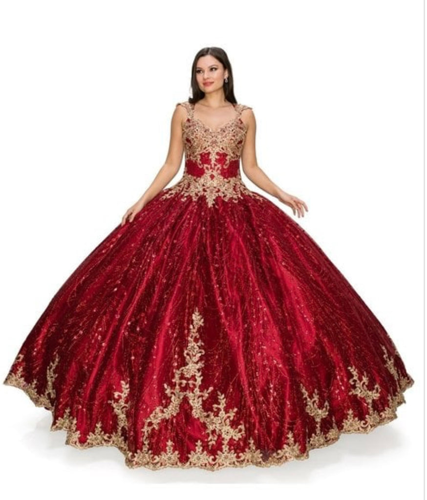 Quinceanera, quinceañera, sweet 16, engagement ball gown dresses