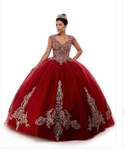 Quinceanera, quinceañera, sweet 16, engagement ball gown dresses