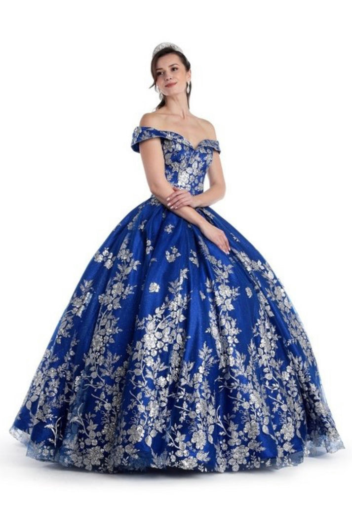 Quinceanera, quinceañera, sweet 16, engagement ball gown dresses