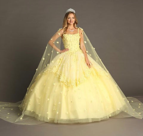 Quinceanera, quinceañera, sweet 16, engagement ball gown dresses