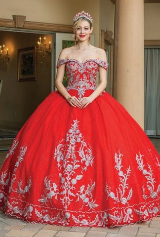 Quinceanera, quinceañera, sweet 16, engagement ball gown dresses