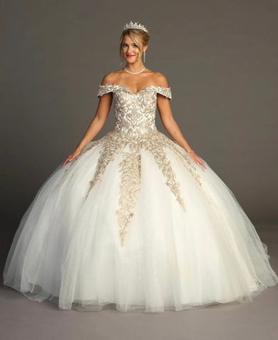 Quinceanera, quinceañera, sweet 16, engagement ball gown dresses