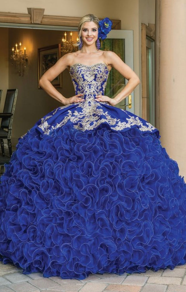 Quinceanera, quinceañera, sweet 16, engagement ball gown dresses