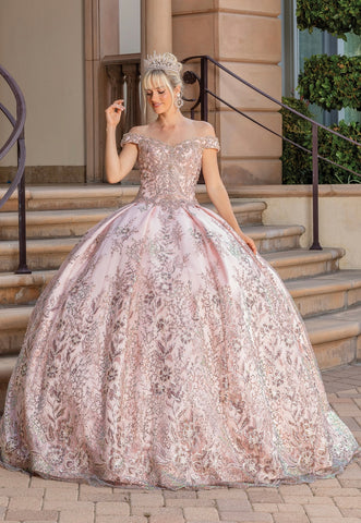 Quinceanera, quinceañera, sweet 16, engagement ball gown dresses