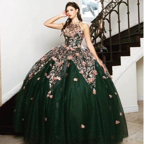 Quinceanera, quinceañera, sweet 16, engagement ball gown dresses