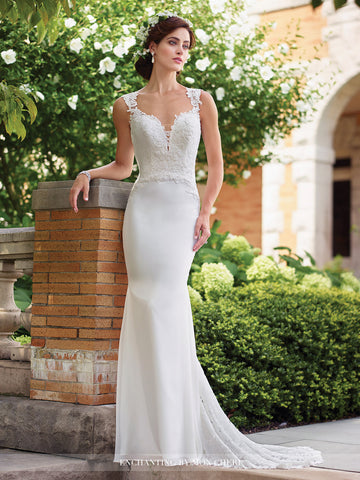 2017 Enchanting Trumpet Wedding gown Collection By Mon Cheri