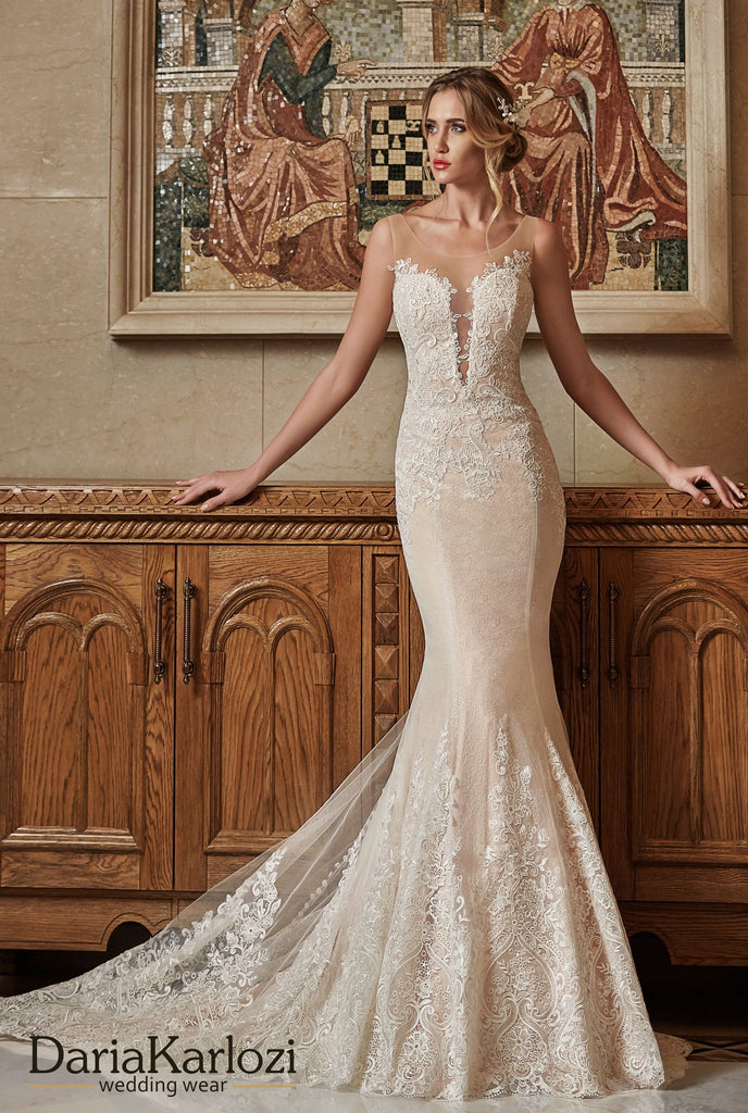Ivory lace wedding dress trumpet mermaid Bela Bridal Ivory lace wedding dress trumpet mermaid Bela Bridal