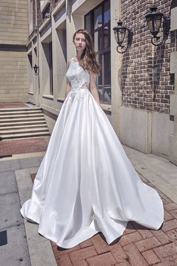 Designer Chic Bohemian beach look lace chiffon satin A-line wedding dress Designer Chic Bohemian beach look lace chiffon satin A-line wedding dress