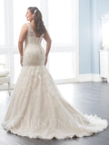 Beaded Lace Plus size wedding dress  mermaid trumpet