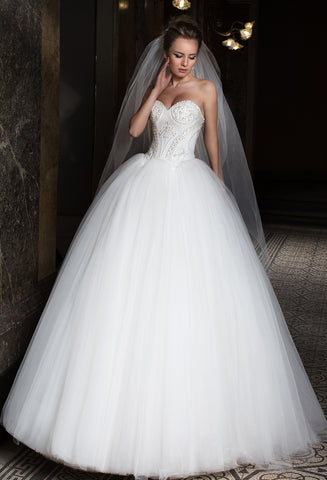 Lace BEADED tulle princess ball gown lace A-Line wedding dress..