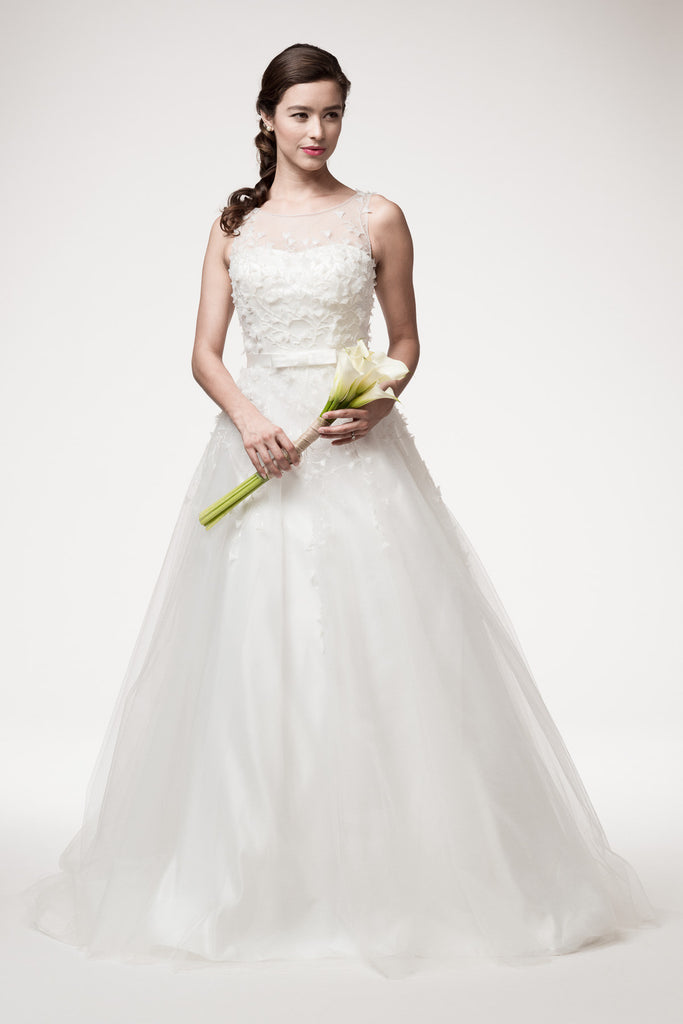 Wedding dress lace A-line ball gown SLEEVELESS, BATEAU NECK, A-LINE Bela Bridal Wedding dress lace A-line ball gown SLEEVELESS, BATEAU NECK, A-LINE Bela Bridal