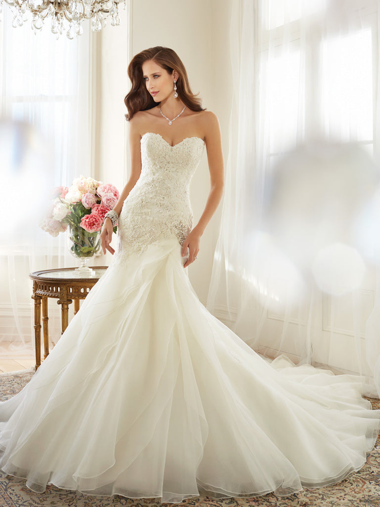 Sophia Tolli slim A-line Wedding Dress organza strapless sweetheart ,mermaid trumpet ball gown