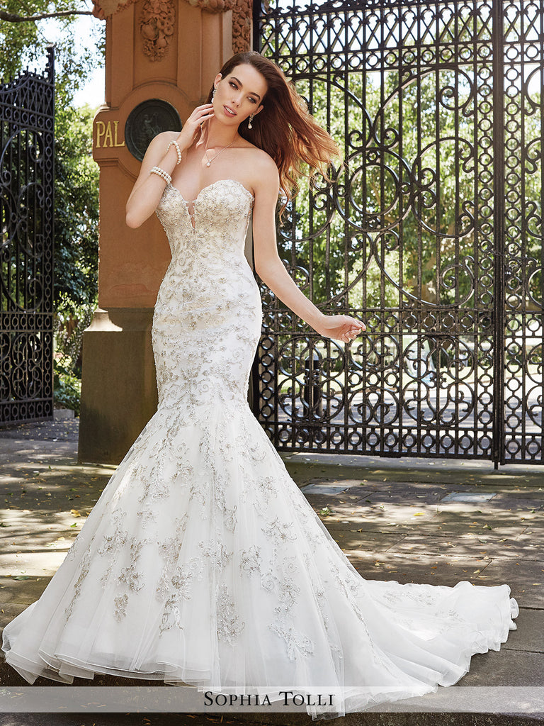 Sophia Tolli Strapless Soft Tulle Trumpet With Crystal Hand-Beaded Lace Appliqus Wedding Gown Sophia Tolli Strapless Soft Tulle Trumpet With Crystal Hand-Beaded Lace Appliqus Wedding Gown