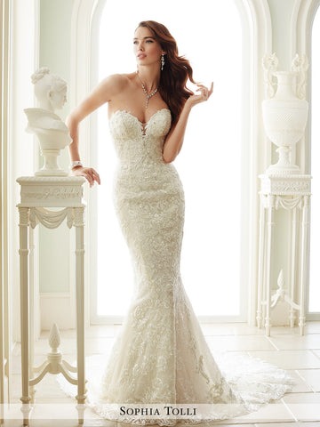 mermaid wedding dresses 2011 mermaid wedding dresses 2011 Lace Waist Sheer and High Slit Sweetheart Mermaid Wedding Dress